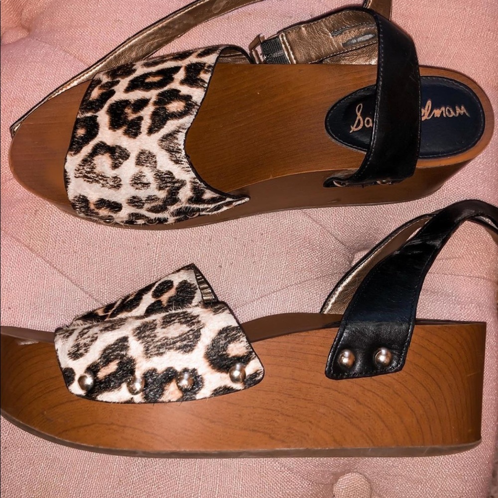 SHOES & CLOTHES